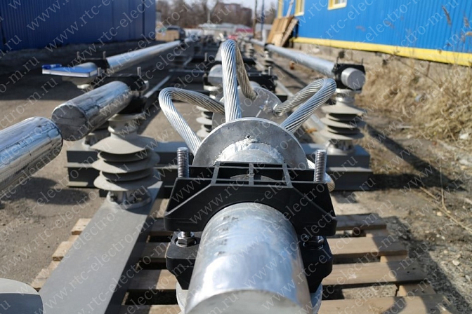 Exposed cable buses TPO